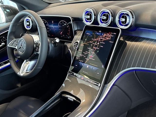 New 2026 Black Mercedes-Benz GLC 300 image 29