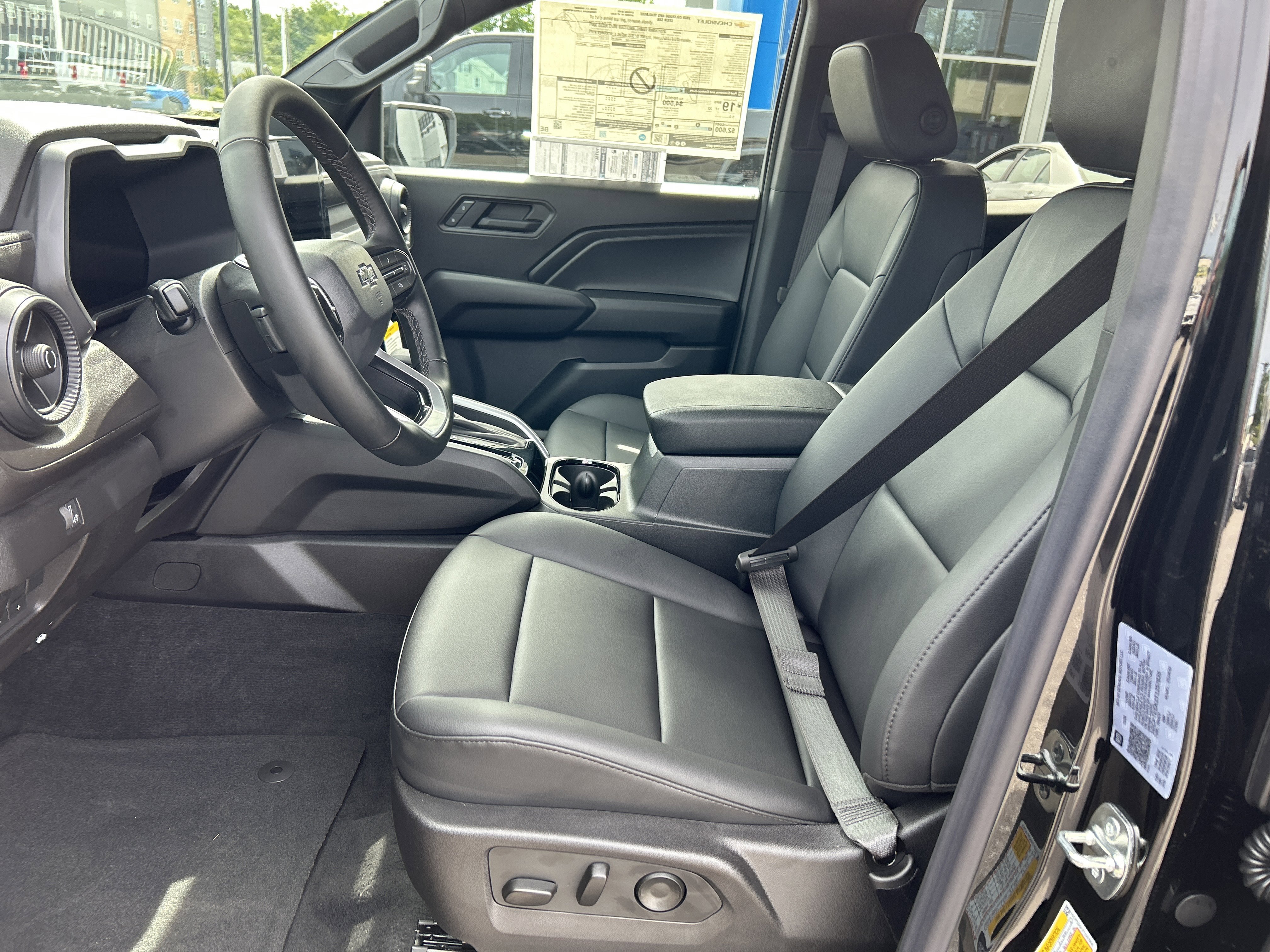 2026 Chevrolet Colorado Trail Boss - Photo 9