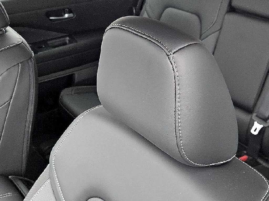 New 2026 Gray Nissan SL image 21
