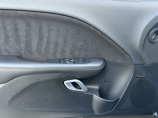 Used 2018 Gray Dodge SRT image 9