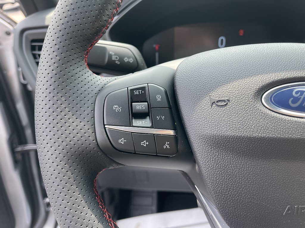 2024 Ford Escape ST-Line - Photo 26