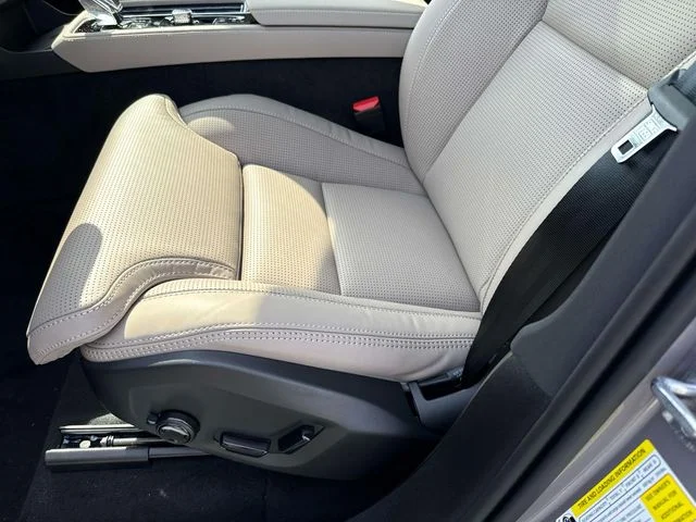 New 2026 Aurora Silver Volvo Ultra image 19