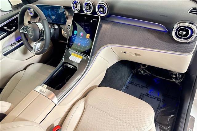 New 2026 Polar White Mercedes-Benz GLC 300 image 57