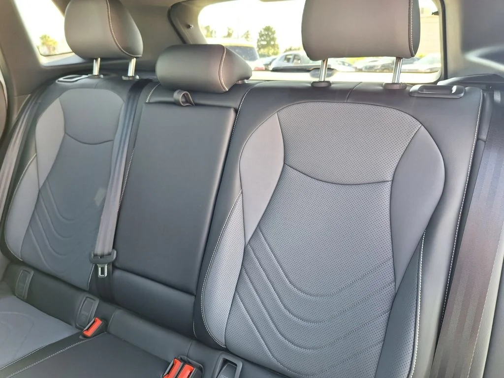 2026 Volkswagen Tiguan SE R-LINE BLACK - Photo 23