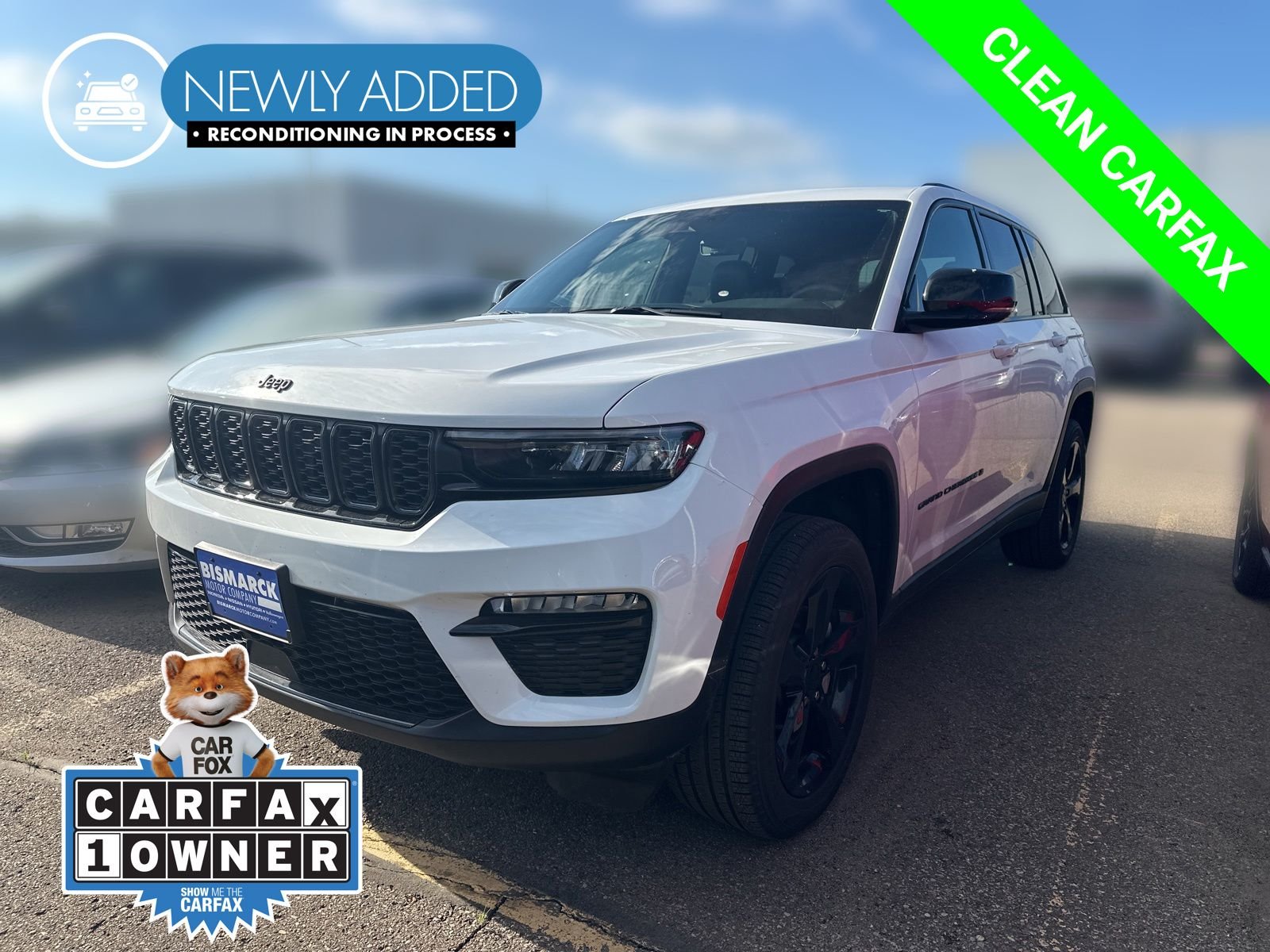 Used 2025 White Jeep Limited image 1