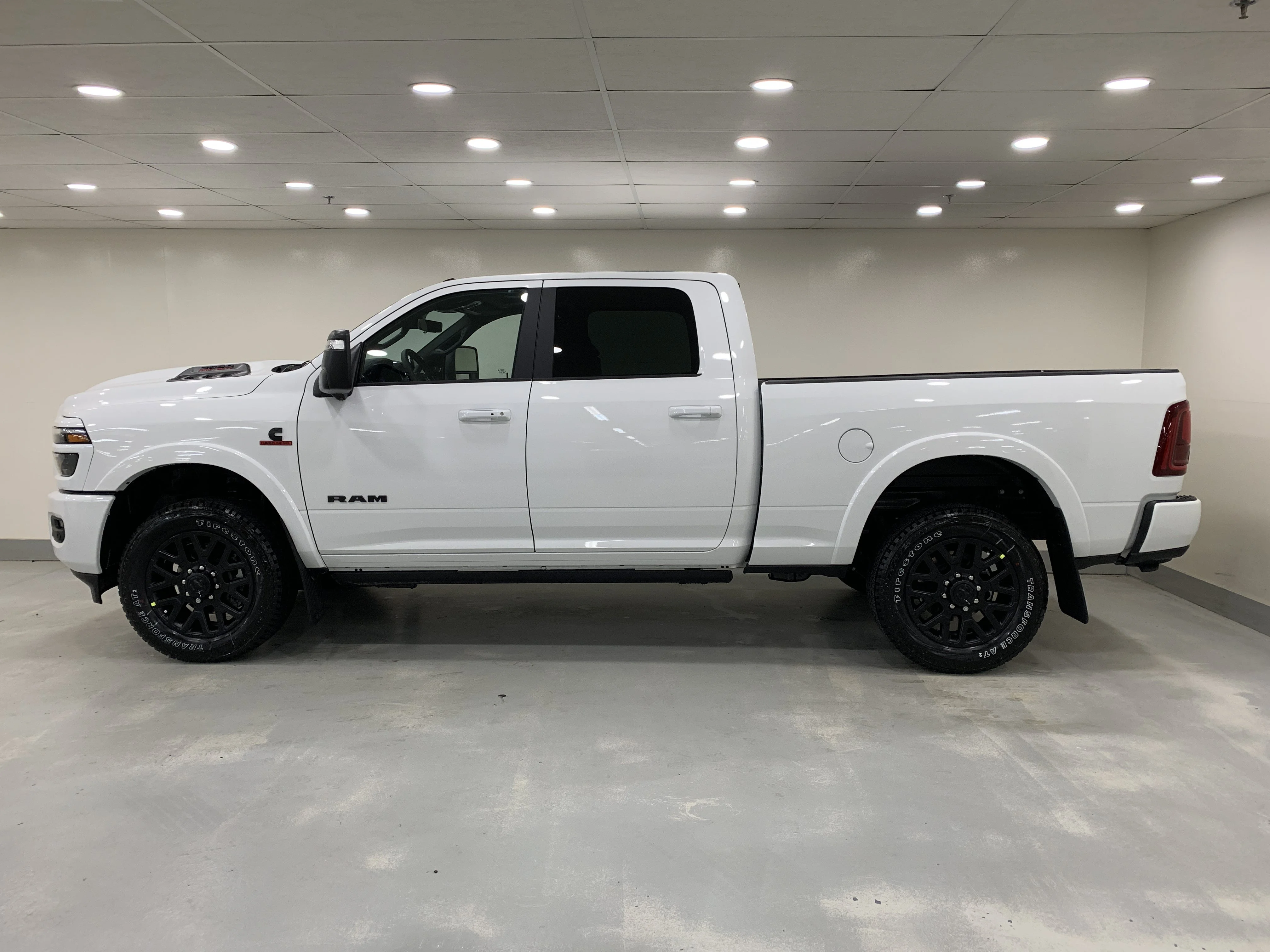 New 2026 Bright White Ram Limited image 2