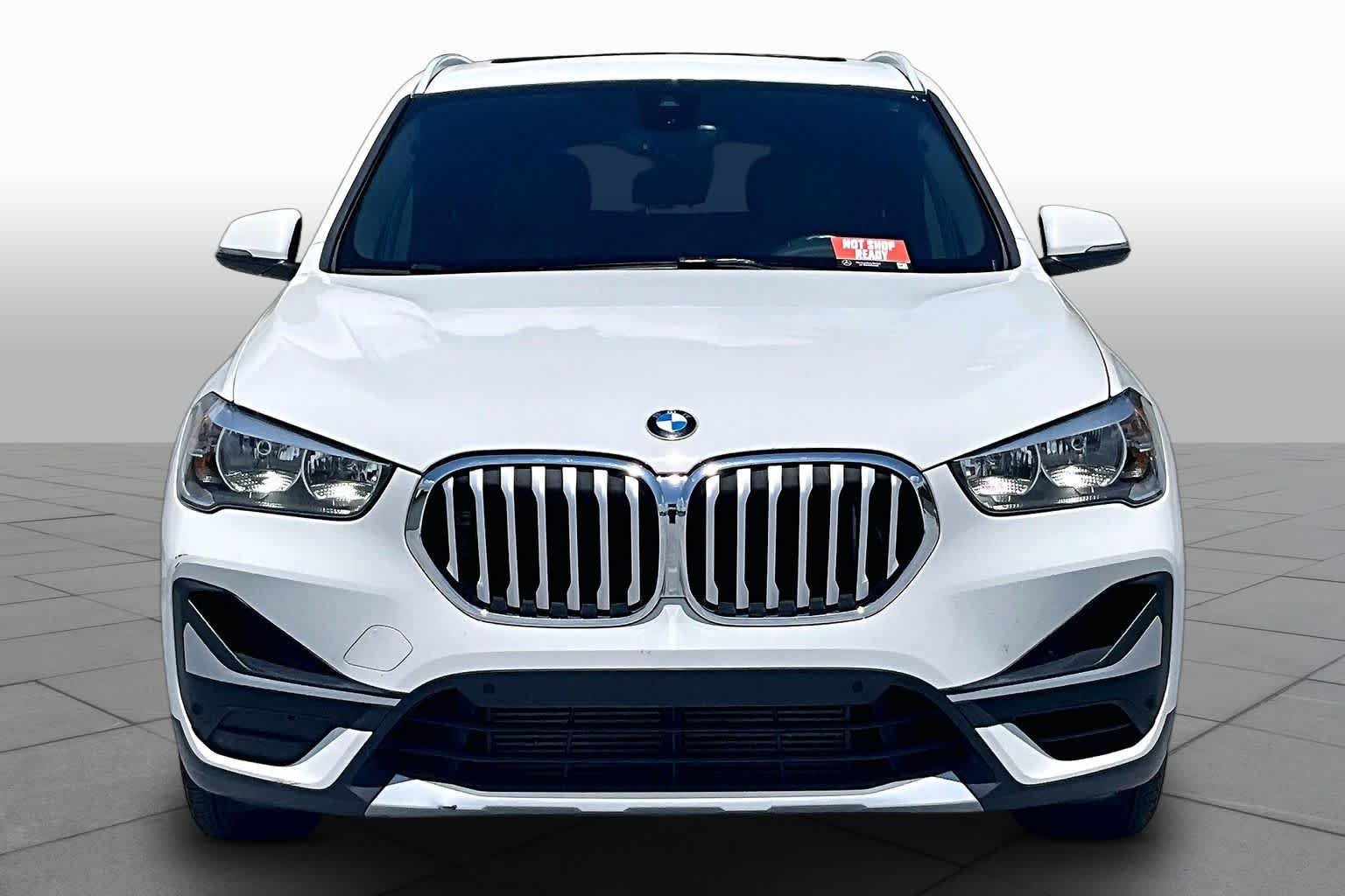 Used 2021 Alpine White BMW sDrive28i image 4