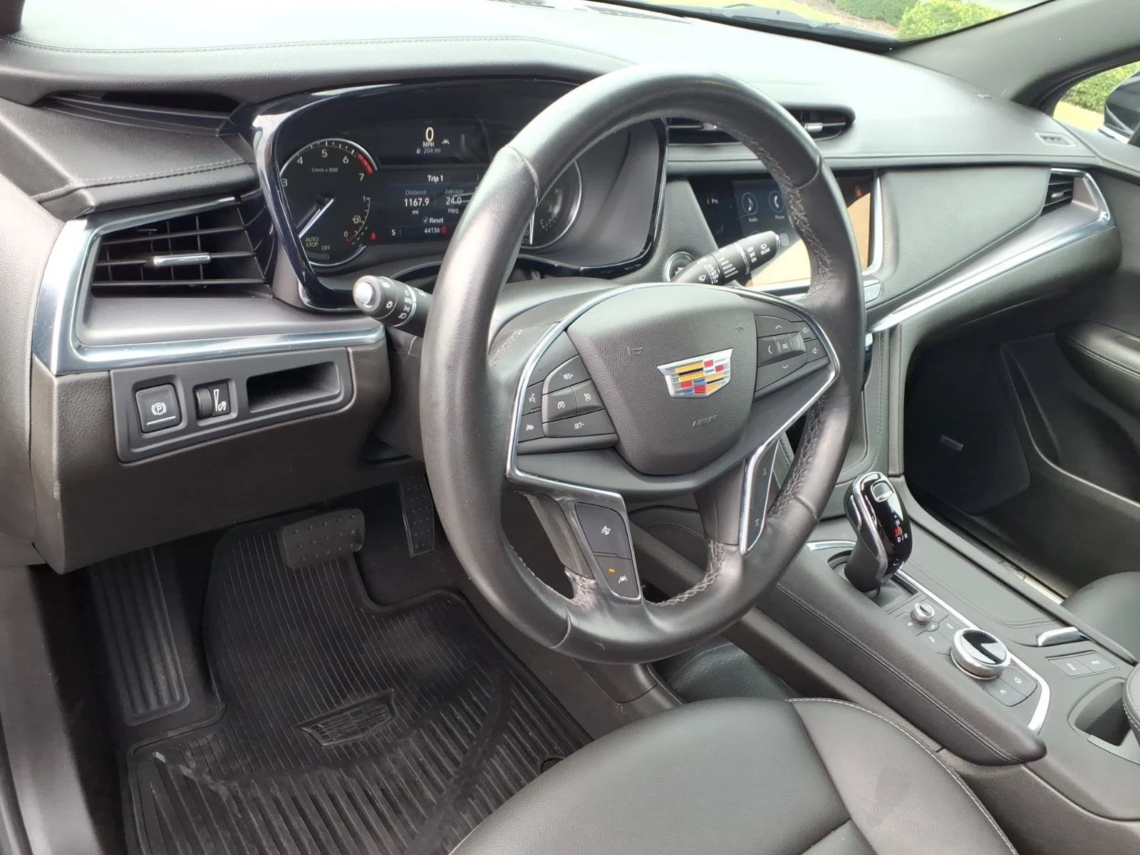 Used 2023 Stellar Black Metallic Cadillac FWD Luxury image 8