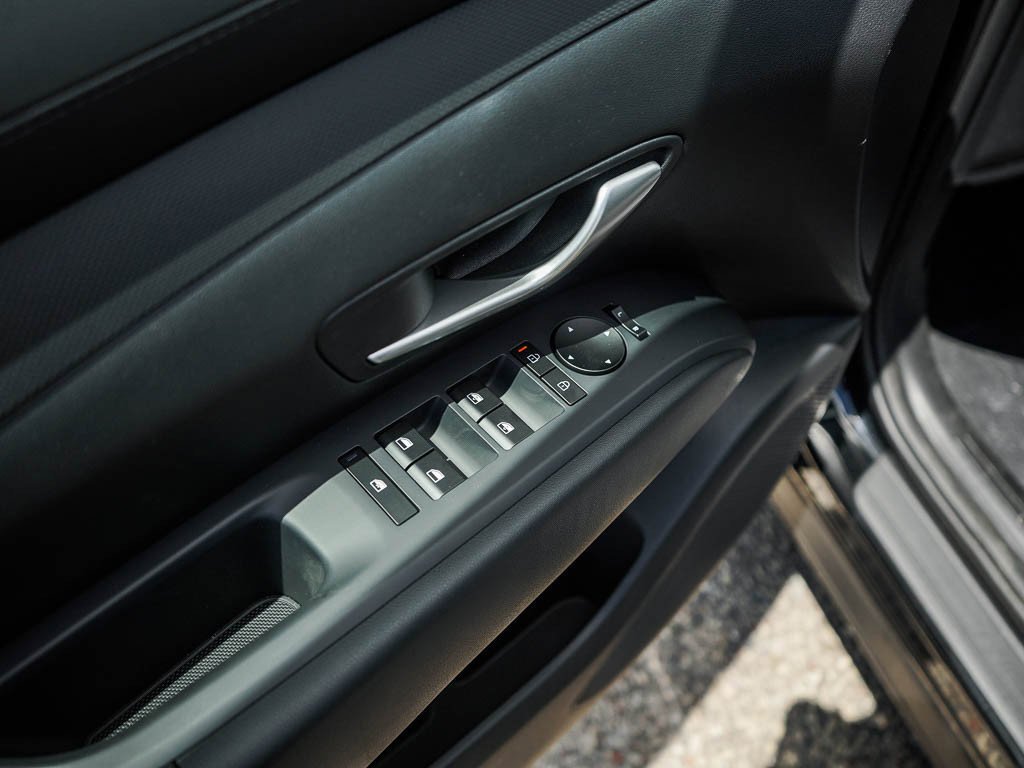 New 2026 Phantom Black Hyundai SEL Plus AWD image 19