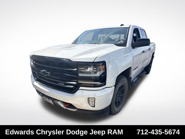 Used 2018 White Chevrolet LTZ image 7