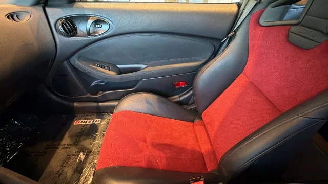 Used 2019 White Nissan Nismo image 12