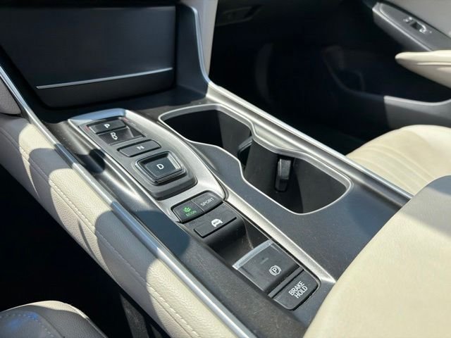 2020 Honda Accord Hybrid Touring - Photo 20