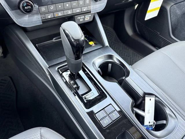2026 Subaru Outback Limited - Photo 22