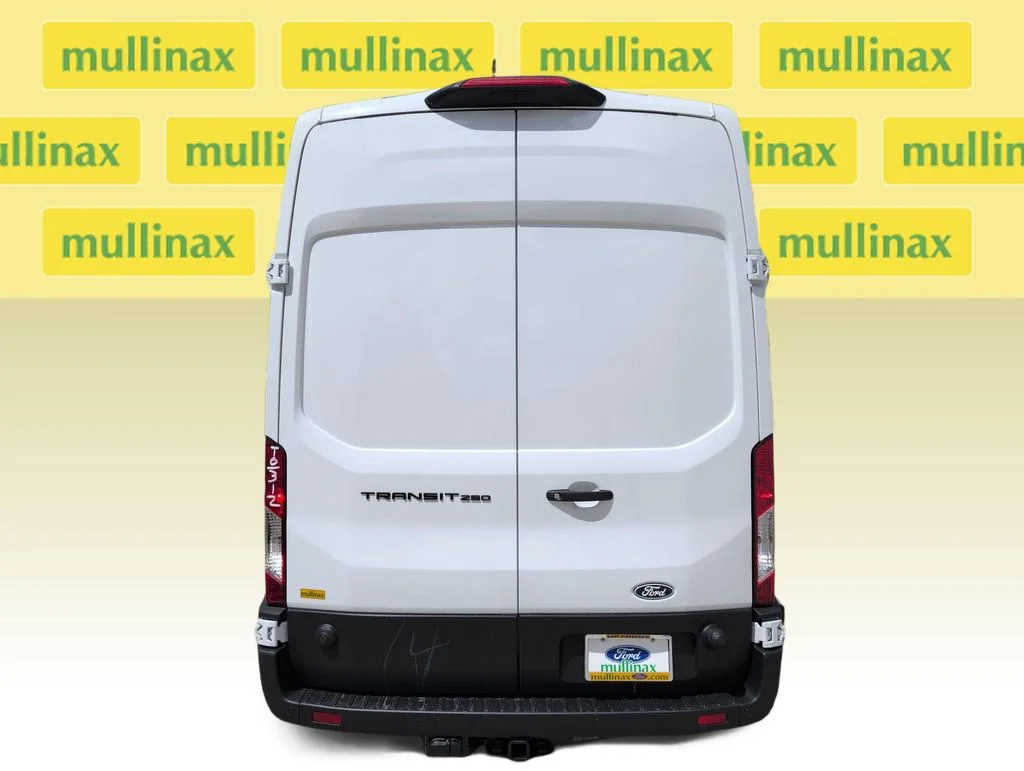 New 2026 White Ford Base image 25