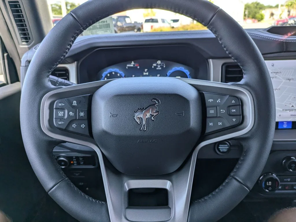 New 2026 Avalanche Gray Ford Outer Banks image 28