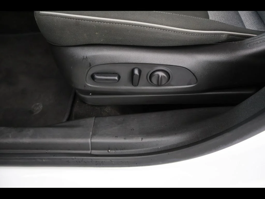 Used 2023 White Chevrolet LT image 13
