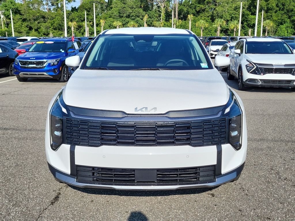 New 2026 White Kia LX image 2