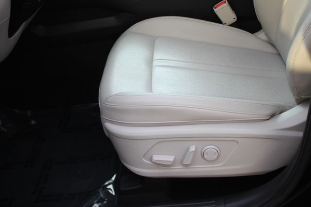 Used 2021 Black Kia S image 20