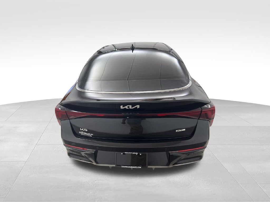 Used 2025 Black Kia GT-Line image 4