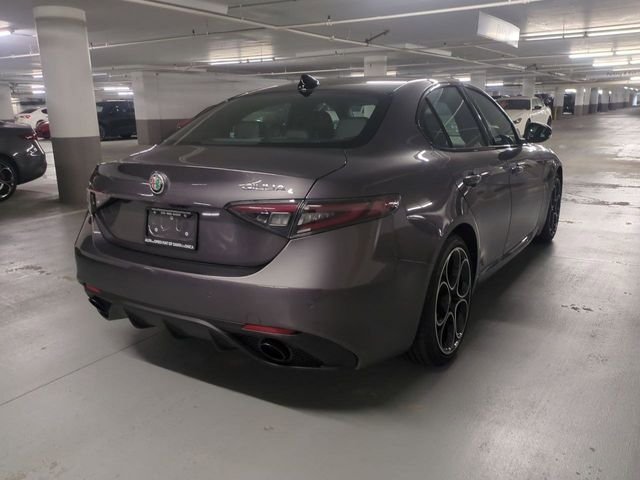 2025 Alfa Romeo Giulia Base - Photo 7