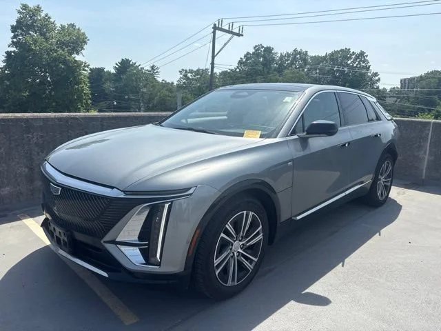 2024 Cadillac Lyriq Luxury 2 AWD's photo
