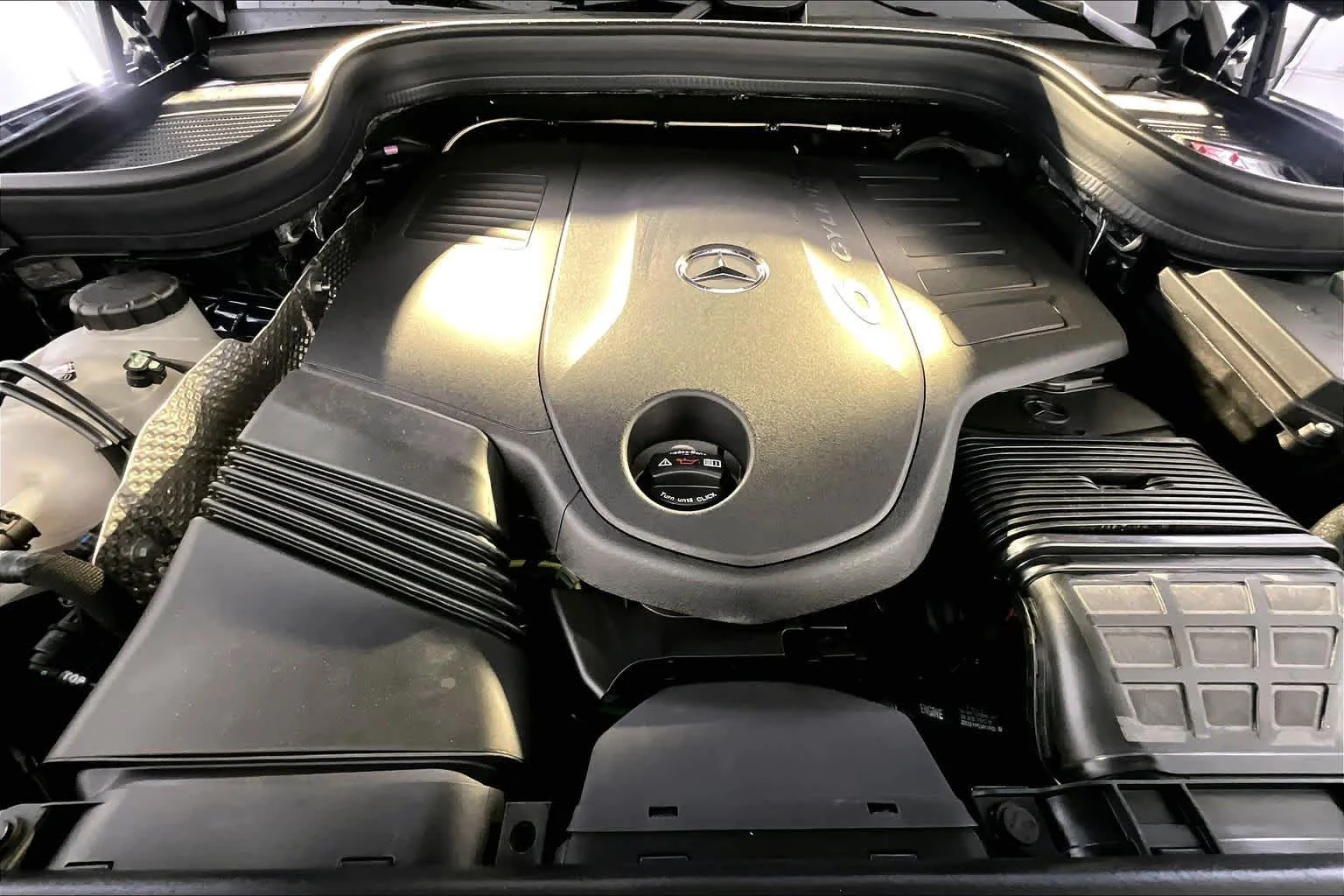 New 2026 Twilight Blue Metallic Mercedes-Benz GLS 450 image 14