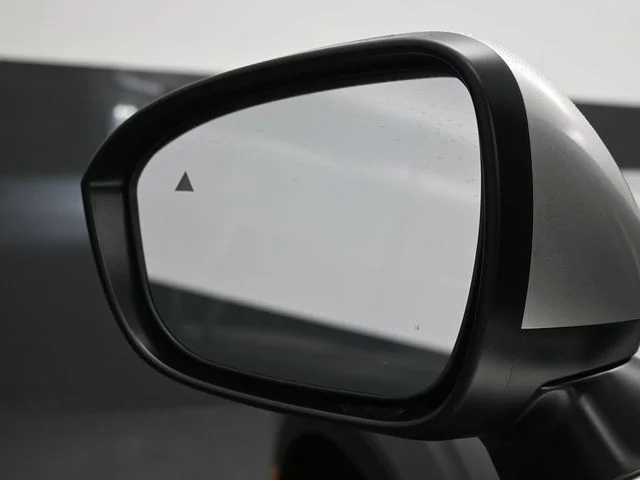 New 2026 Silver Mitsubishi SE 1.5T S-AWC image 8