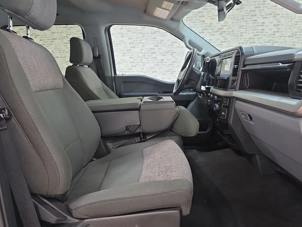Used 2023 White Ford XLT image 13