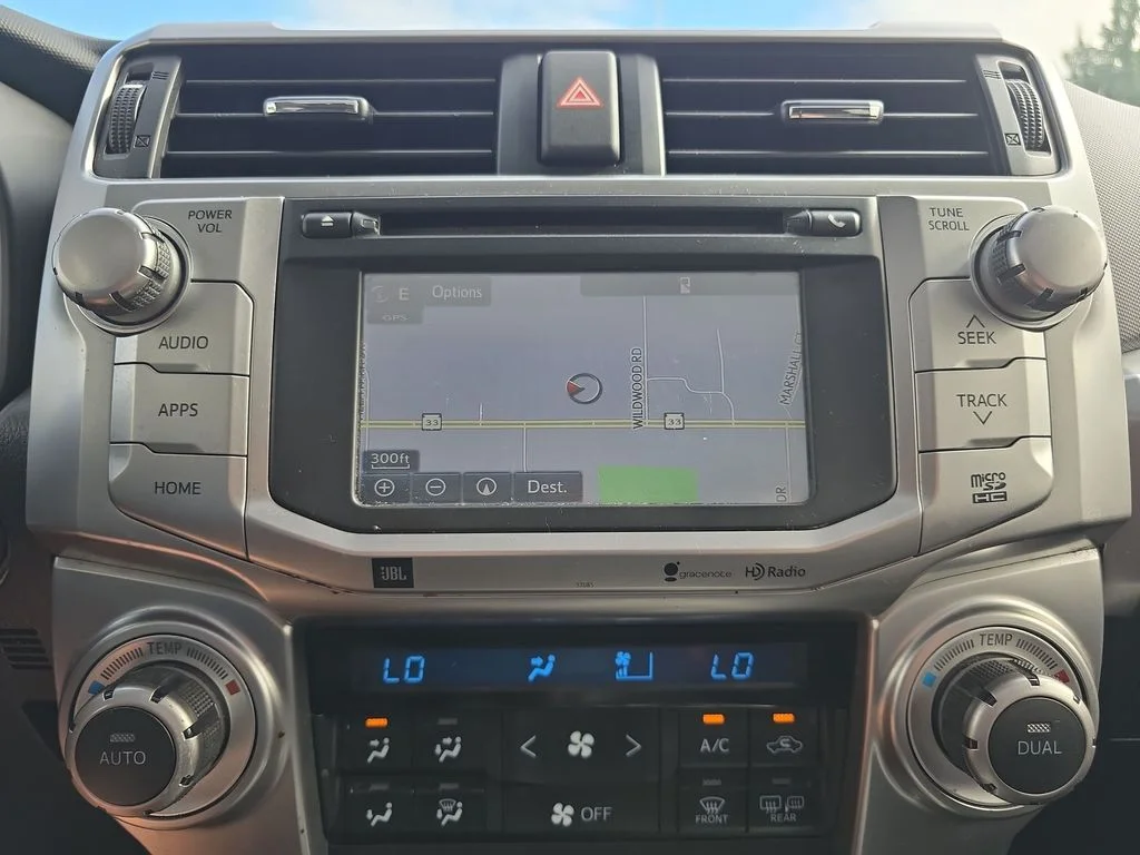 2015 Toyota 4Runner Limited - Photo 14