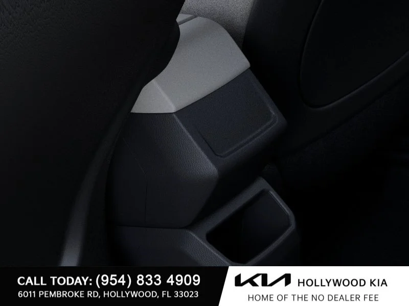 New 2027 Pale Gray Kia S image 26