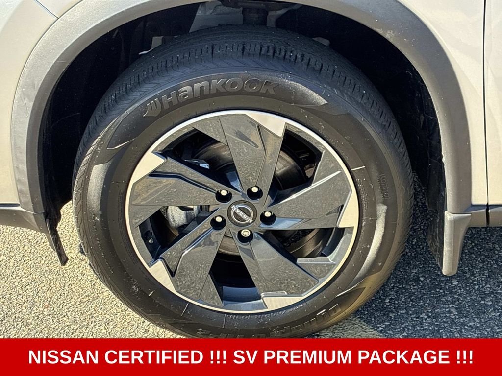 Used 2024 Silver Nissan SV image 19