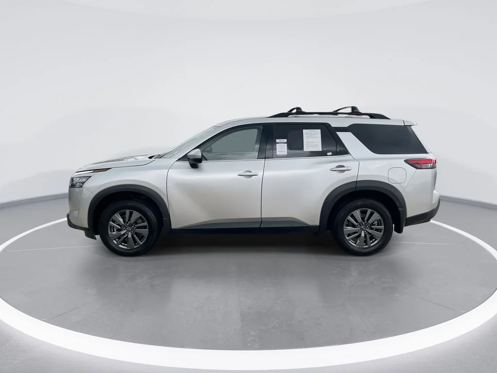Used 2024 Silver Nissan SV image 5