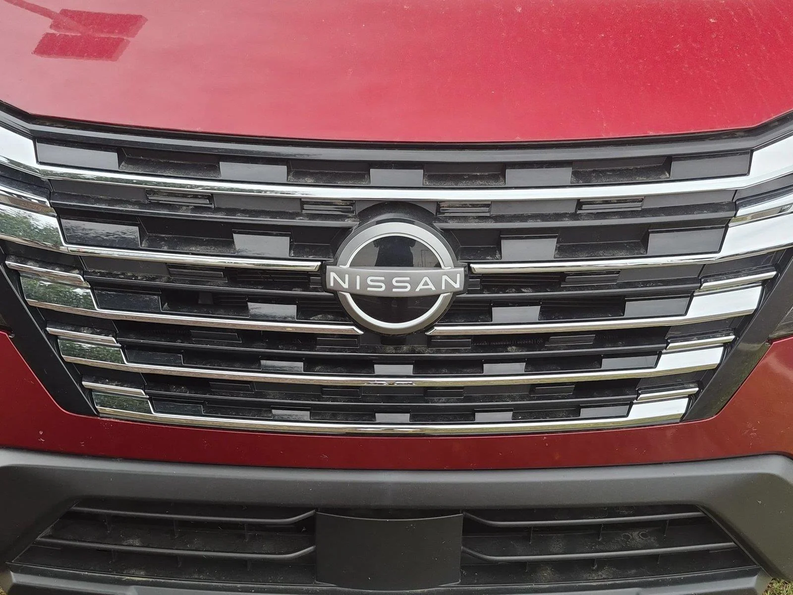 Certified Used 2024 Scarlet Ember Tintcoat Nissan S image 13