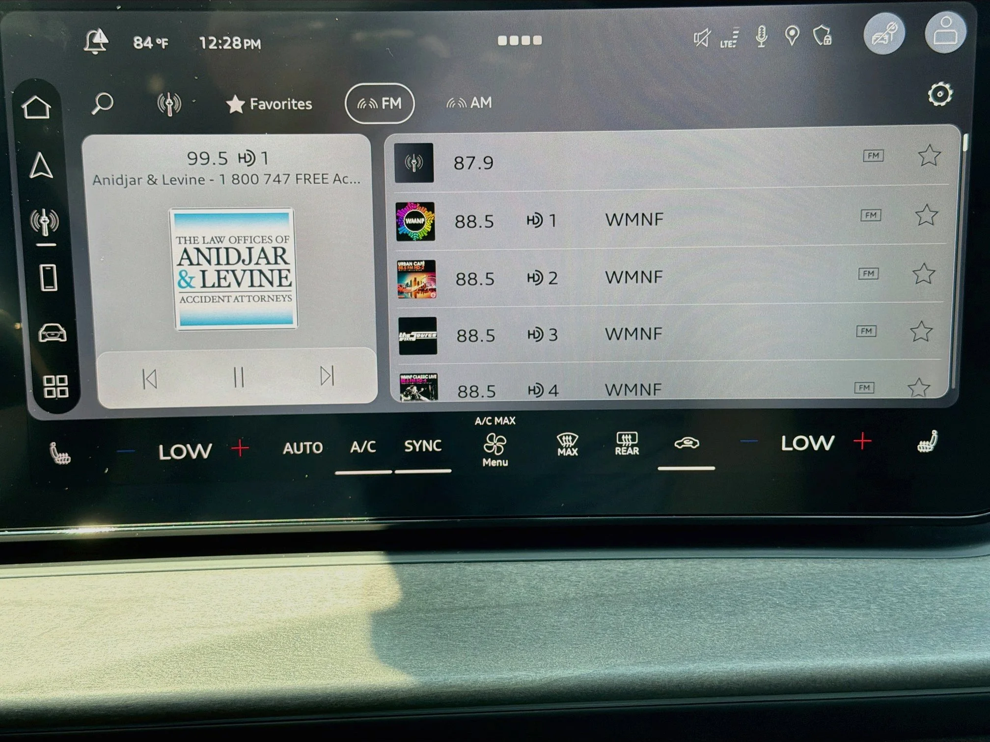 New 2026 Navarra Blue Metallic Audi S line image 31