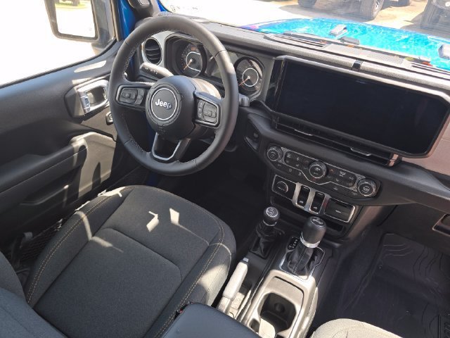 New 2026 Hydro Blue Pearl-Coat Exterior Paint Jeep Sport S image 31