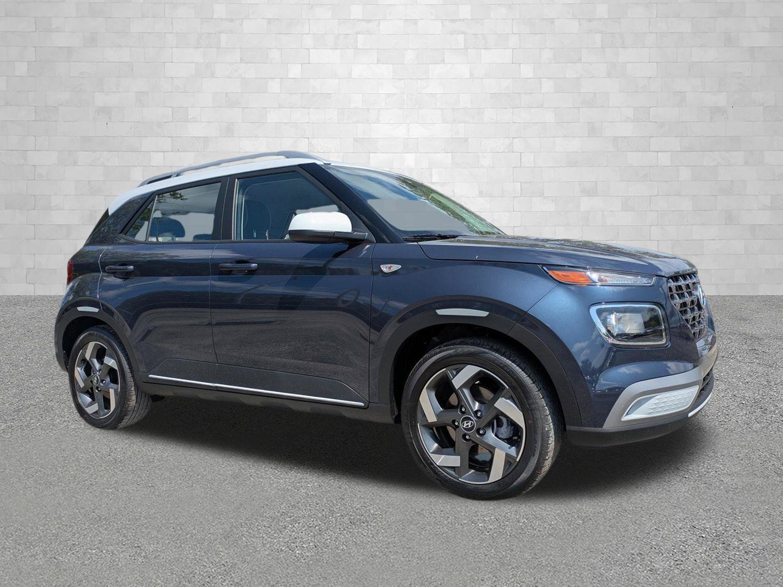 New 2026 Denim w/White Roof Hyundai SEL w/Two-Tone Roof image 1
