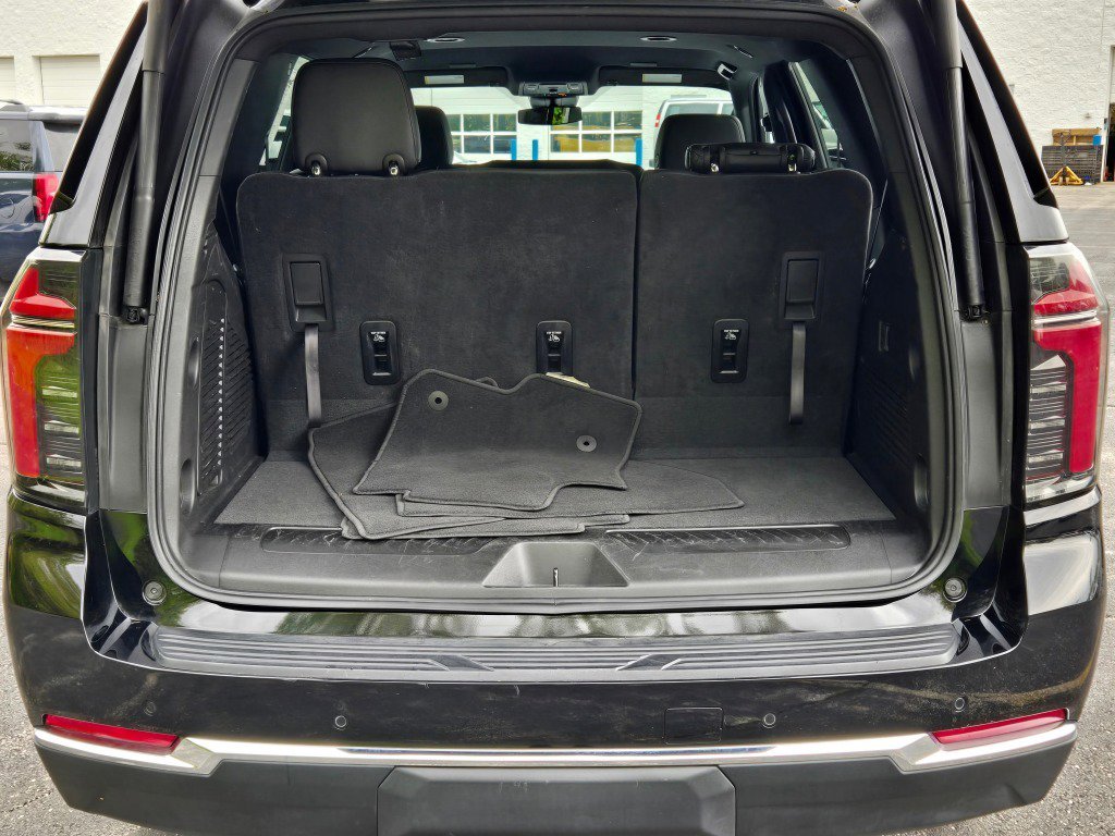 2025 Chevrolet Tahoe LT - Photo 15