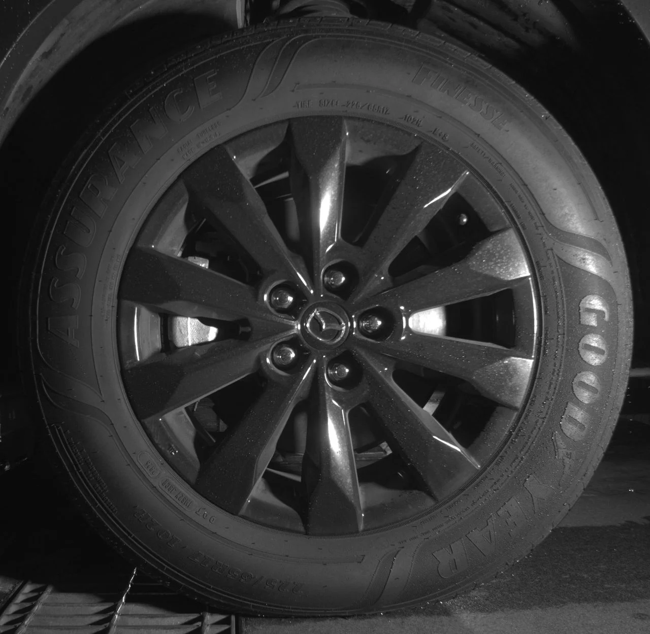 Used 2025 Gray Mazda 2.5 S Premium Package image 9