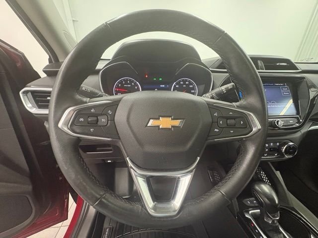 Used 2021 Red Chevrolet LT image 17