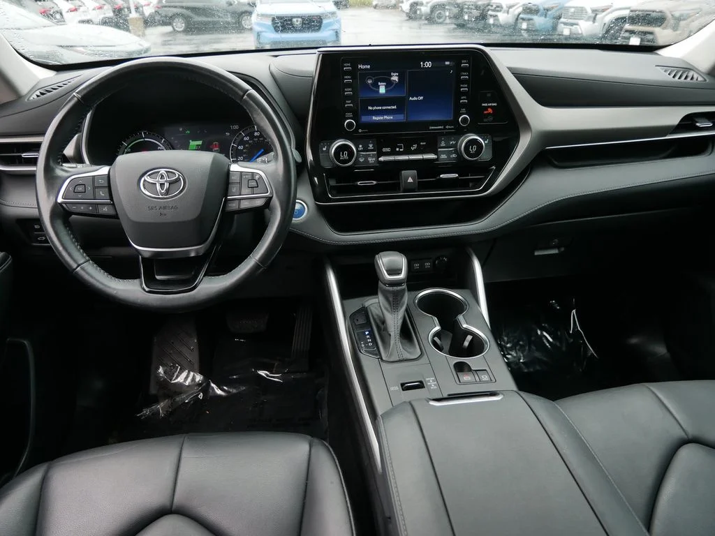 Used 2021 Gray Toyota XLE image 14