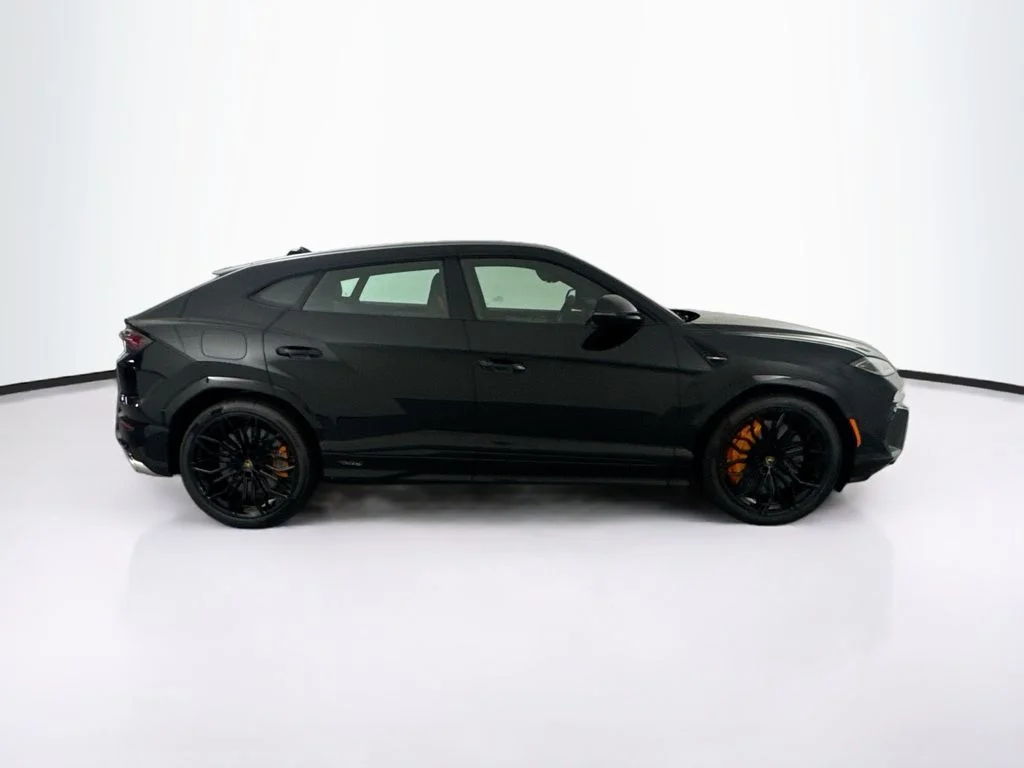 New 2026  Lamborghini SE image 4