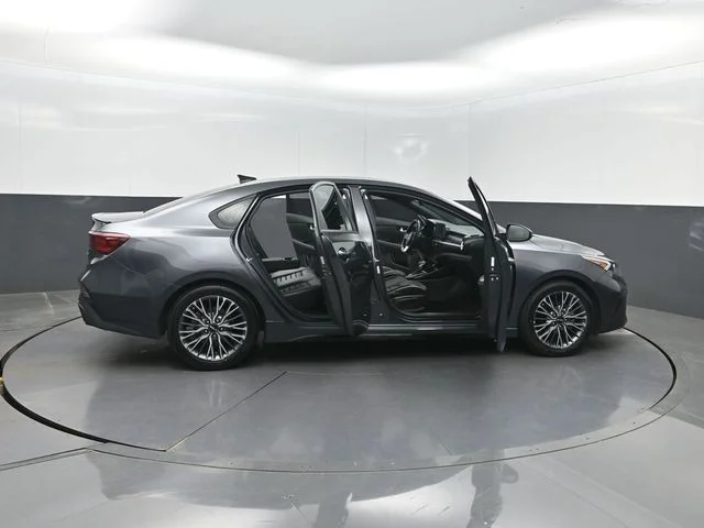 Used 2023 Gray Kia GT-Line image 39