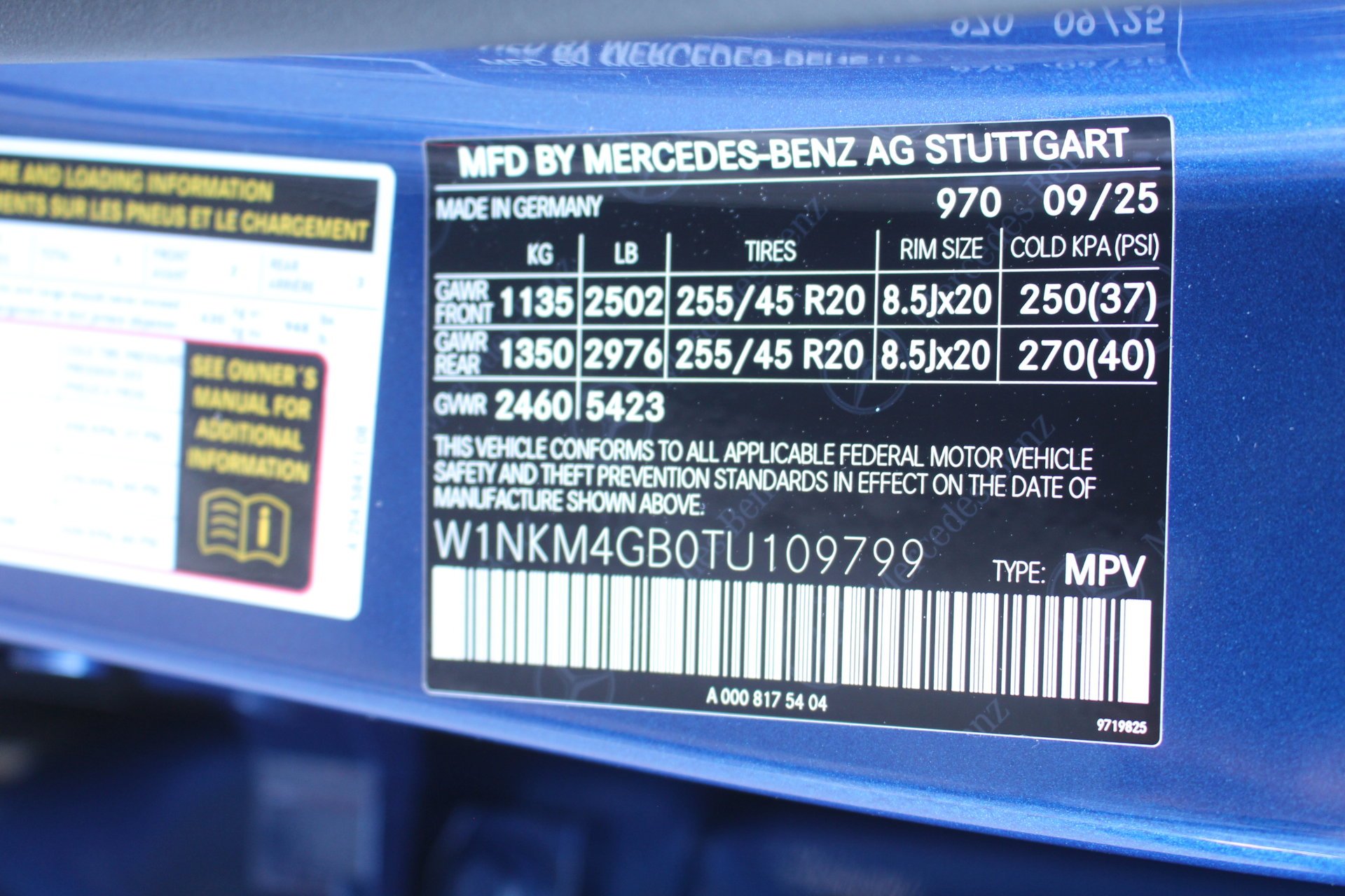 New 2026 Starling Blue Metallic Mercedes-Benz GLC 300 image 60