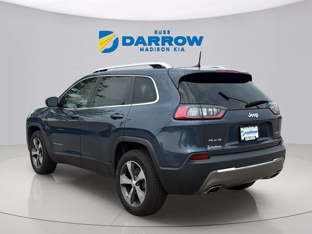 Used 2020 Slate Blue Pearlcoat Jeep Limited image 3