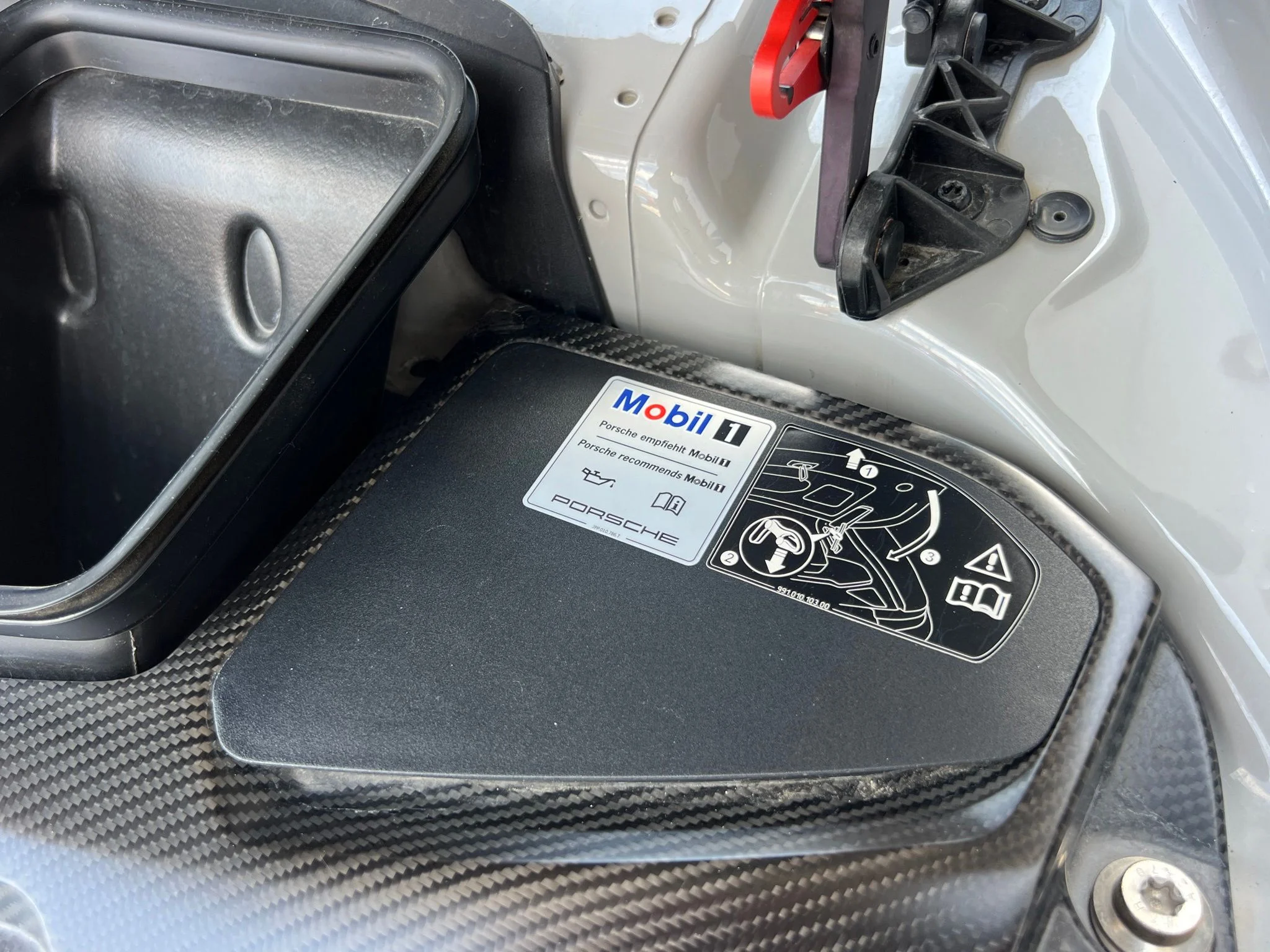 Used 2018 White Porsche GT3 image 39