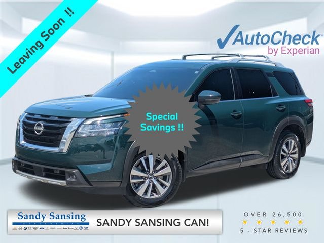2023 Nissan Pathfinder SL
