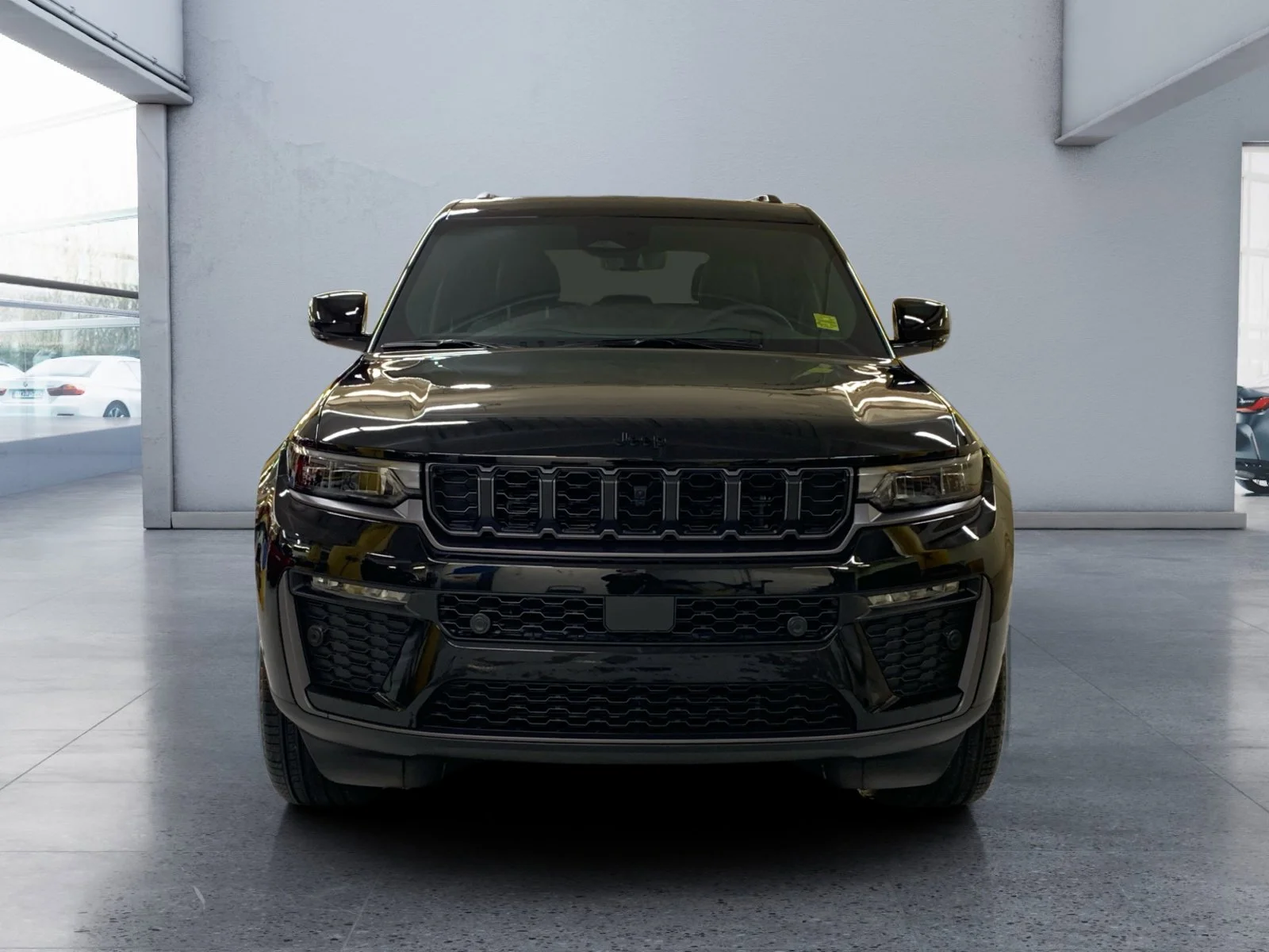 New 2026 Diamond Black Crystal Pearl Jeep Limited image 8