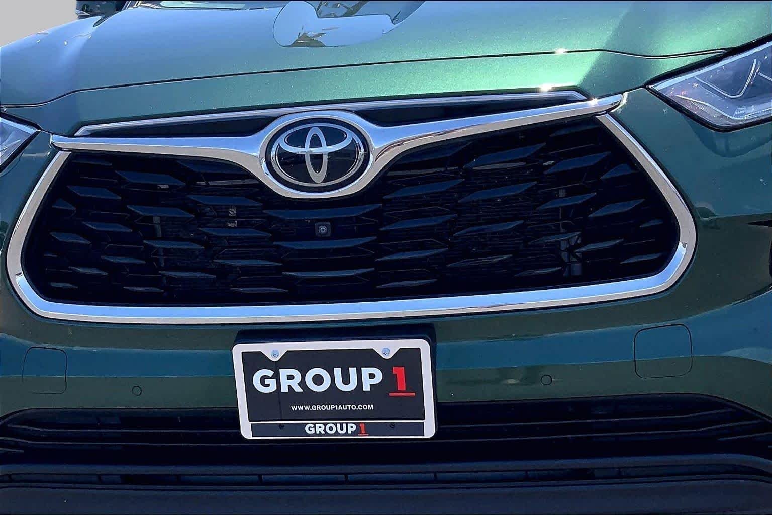 Used 2023 Cypress Toyota Limited image 30
