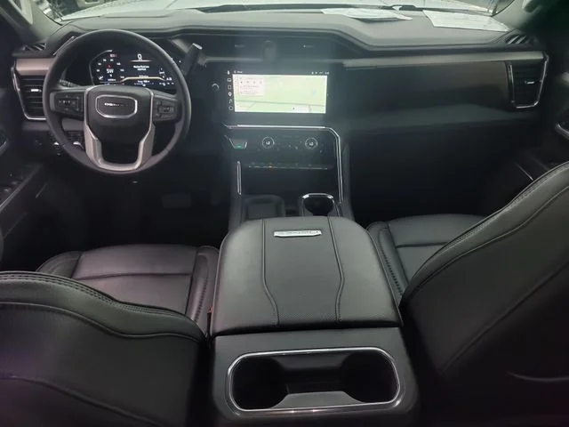 Used 2025 White GMC Denali image 16