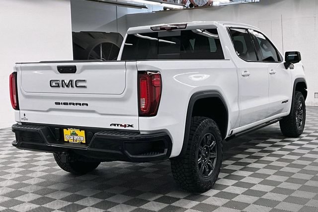 2024 GMC Sierra 1500 AT4X - Photo 13